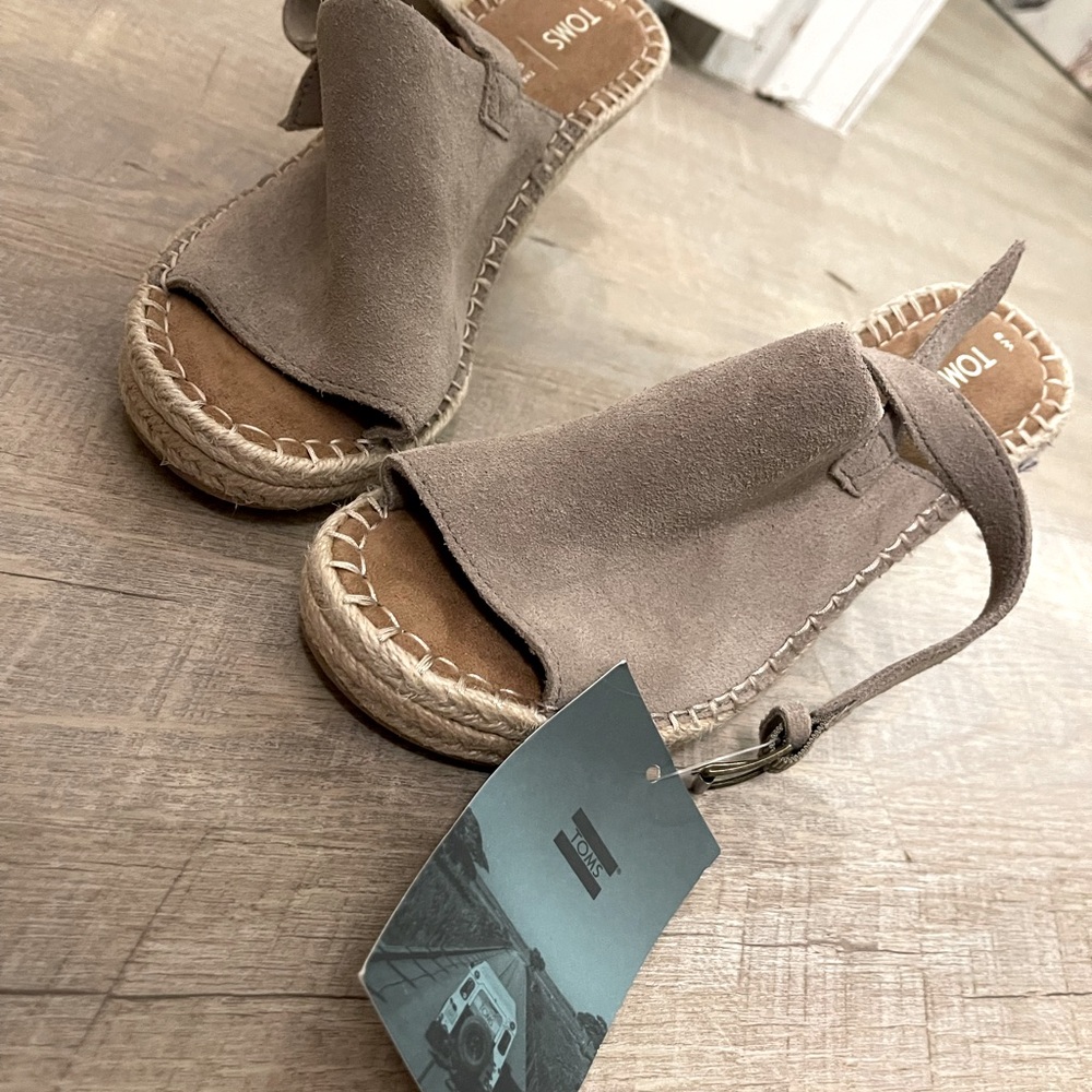 Tom’s wedges